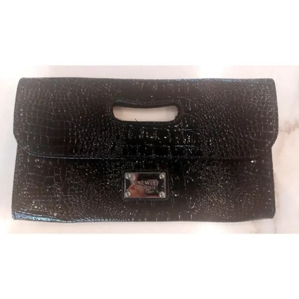 Nine West Black Patent Leather Envelope Style Clutch Black New 12